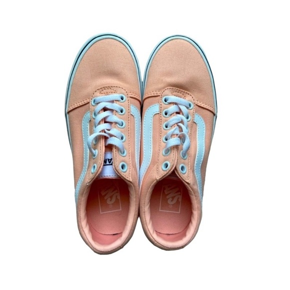 VANS shoes women, size 6 - Picture 2 of 3